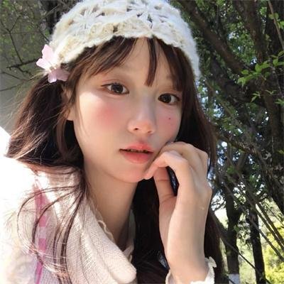 戴帽子的猫